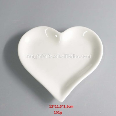 simple modern design decoration ring dish ceramic heart shaped jewelry tray